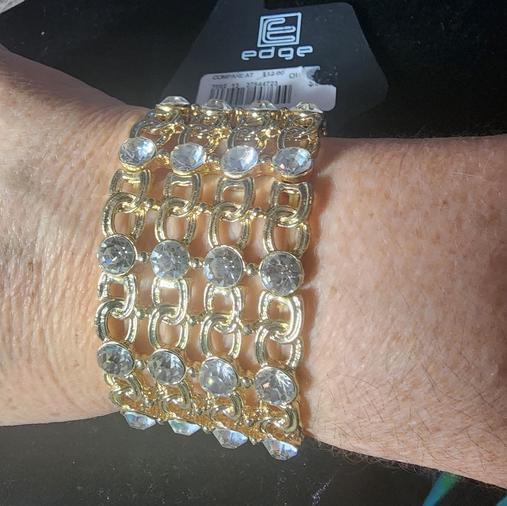 Rhinestone stretch Bracelet - Picture 6 of 7